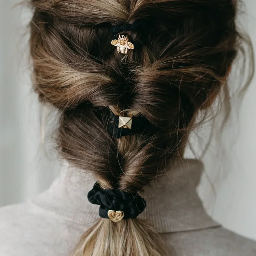 Gold Stud Black