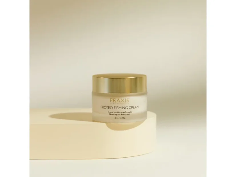 Regenerační krém s exozomy a kyselinou hyaluronovou Proteo Firming Cream